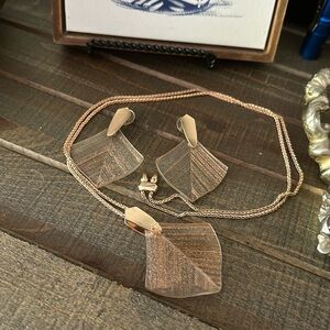 Kendra Scott Earrings and Necklace Set